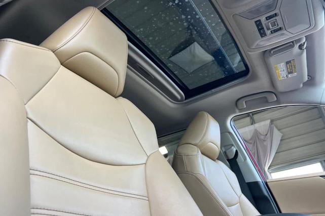 Photo of 2020 Ruby Flare Pearl Toyota RAV4