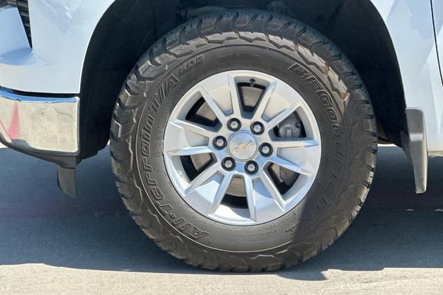 Photo of 2023 Summit White Chevrolet Silverado 1500
