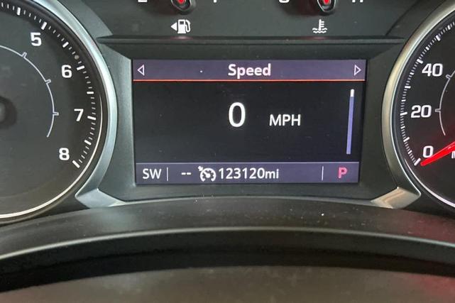 Photo of 2021 Quicksilver Metallic GMC Terrain
