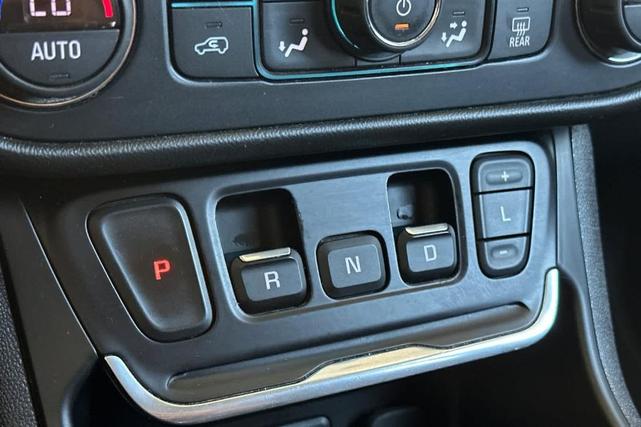 Photo of 2021 Quicksilver Metallic GMC Terrain