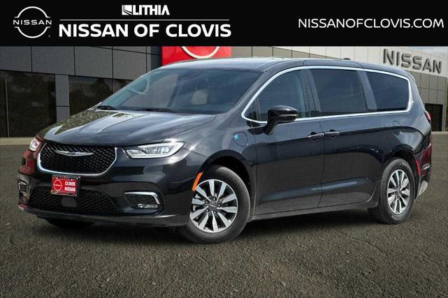 2024 Chrysler Pacifica Hybrid