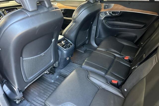 Photo of 2019 Gray Volvo XC90