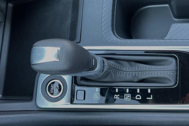 Photo of 2025 Rosewood Metallic Nissan Sentra