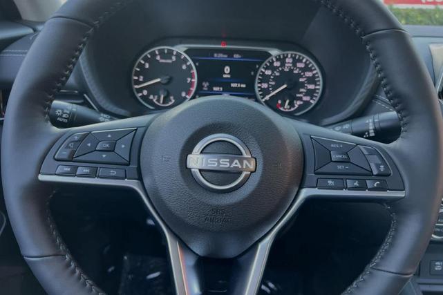 Photo of 2025 Rosewood Metallic Nissan Sentra