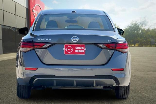 Photo of 2023 Gun Metallic Nissan Sentra