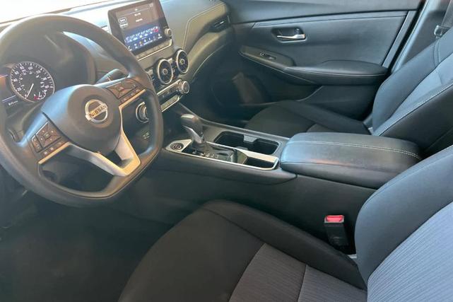 Photo of 2023 Gun Metallic Nissan Sentra