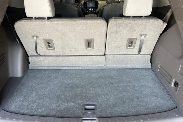 Photo of 2018 Pepperdust Metallic Chevrolet Traverse