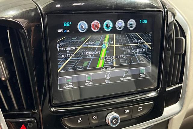 Photo of 2018 Pepperdust Metallic Chevrolet Traverse