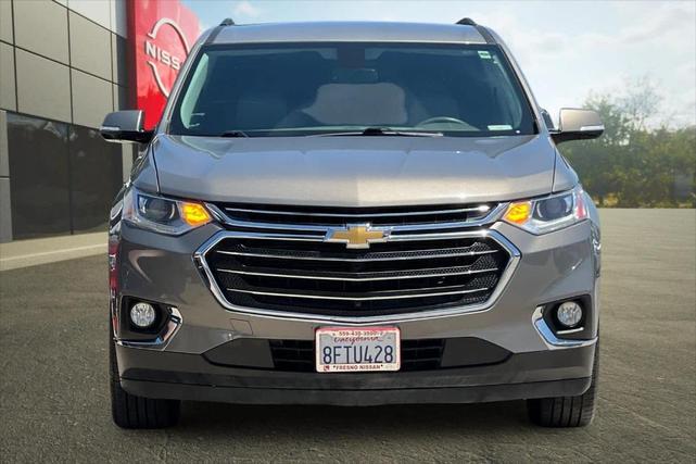 Photo of 2018 Pepperdust Metallic Chevrolet Traverse