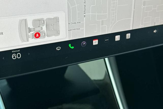 Photo of 2021 Pearl White Multi Tesla Model Y