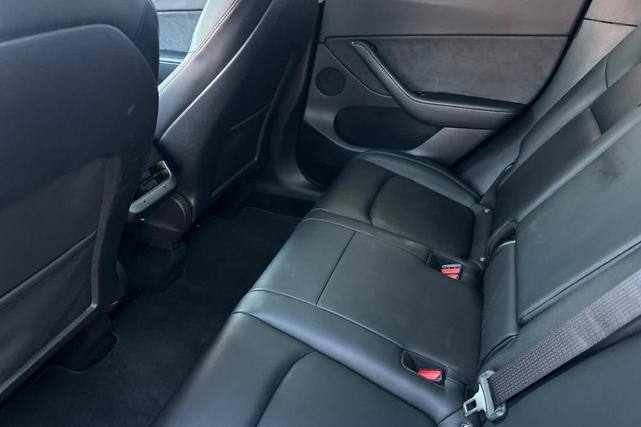 Photo of 2021 Pearl White Multi Tesla Model Y