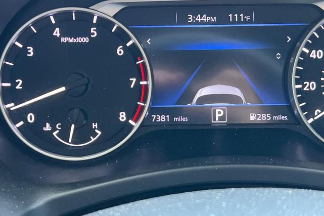 Photo of 2025 Black Nissan Sentra