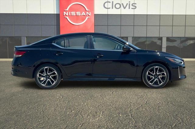 Photo of 2025 Black Nissan Sentra