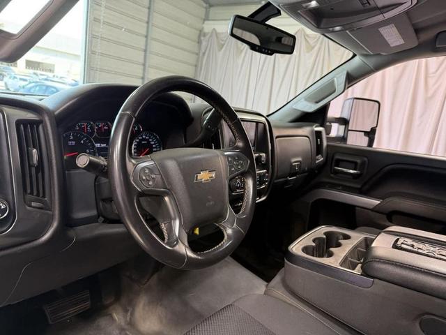Photo of 2016 Summit White Chevrolet Silverado 3500