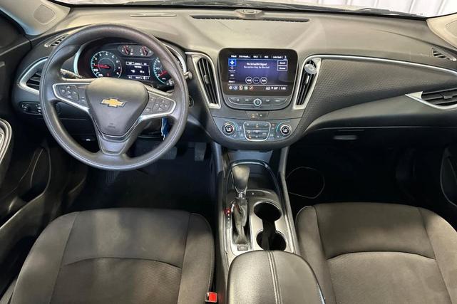 Photo of 2023 Mosaic Black Metallic Chevrolet Malibu