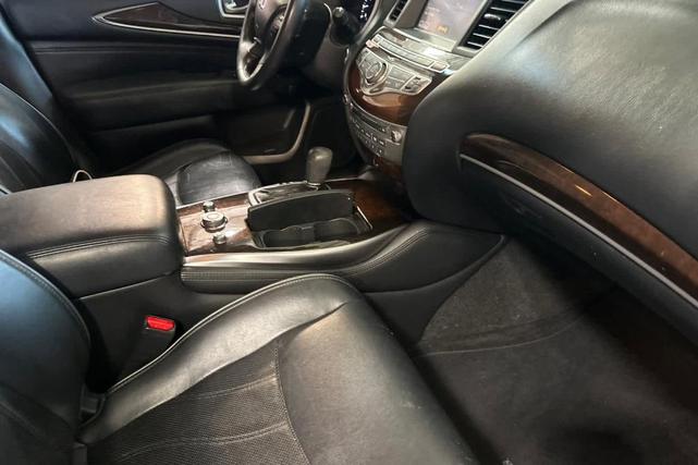 Photo of 2014 Diamond Slate INFINITI QX60