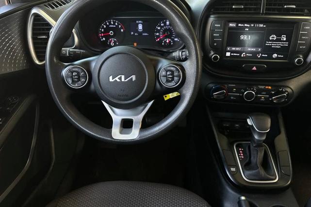 Photo of 2022 Snow White Pearl Kia Soul