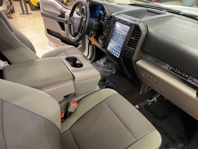 Photo of 2019 White Ford F-150