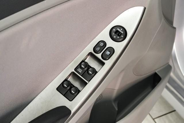 Photo of 2017 Ironman Silver Metallic Hyundai Accent