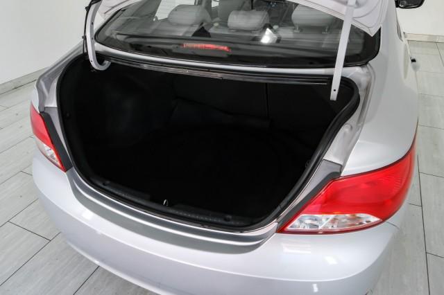 Photo of 2017 Ironman Silver Metallic Hyundai Accent