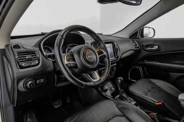 Photo of 2017 White Clearcoat Jeep New Compass