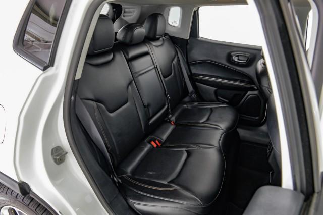 Photo of 2017 White Clearcoat Jeep New Compass