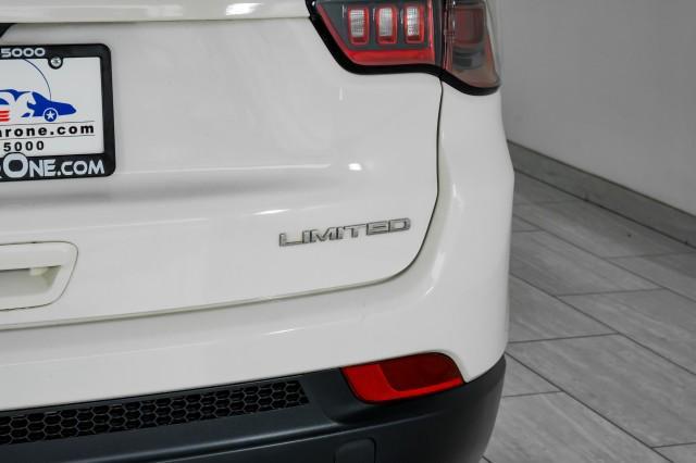 Photo of 2017 White Clearcoat Jeep New Compass
