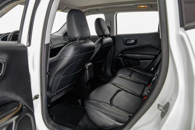 Photo of 2017 White Clearcoat Jeep New Compass