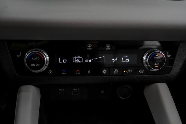 Photo of 2023 Cosmic Blue Metallic Mitsubishi Outlander