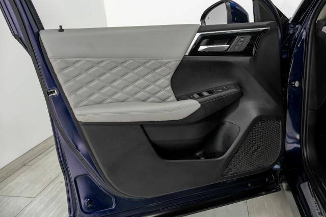 Photo of 2023 Cosmic Blue Metallic Mitsubishi Outlander