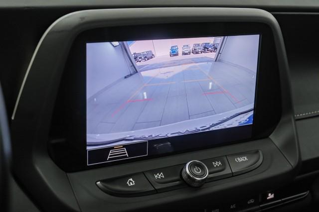 Photo of 2020 Summit White Chevrolet Camaro