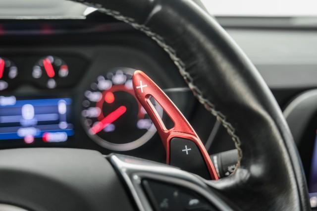 Photo of 2020 Summit White Chevrolet Camaro