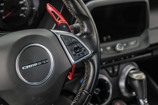 Photo of 2020 Summit White Chevrolet Camaro