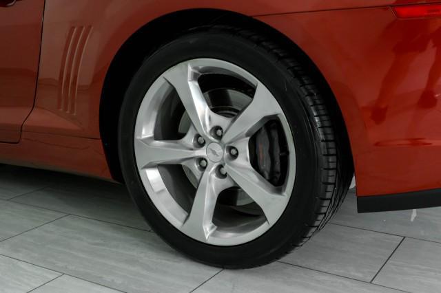 Photo of 2015 Red Rock Metallic Chevrolet Camaro