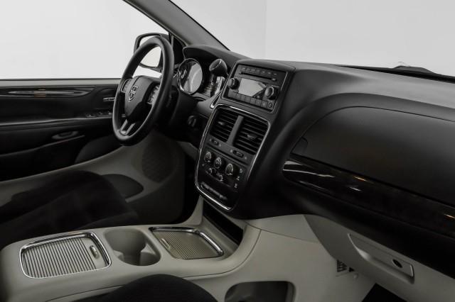 Photo of 2014 Bright White Clearcoat Dodge Grand Caravan