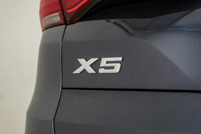 Photo of 2019 Arctic Gray Metallic BMW X5