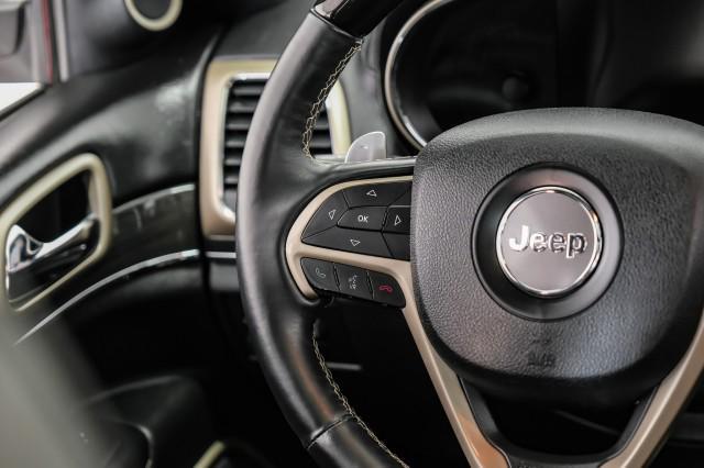 Photo of 2015 Deep Cherry Red Crystal Pearlcoat Jeep Grand Cherokee