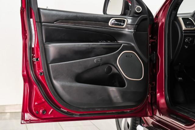 Photo of 2015 Deep Cherry Red Crystal Pearlcoat Jeep Grand Cherokee