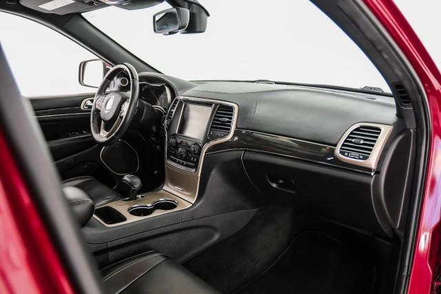 Photo of 2015 Deep Cherry Red Crystal Pearlcoat Jeep Grand Cherokee
