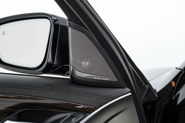 Photo of 2018 Dark Graphite Metallic BMW 540