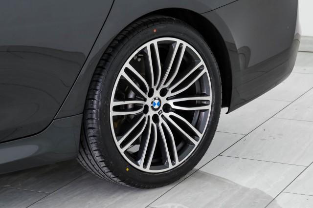 Photo of 2018 Dark Graphite Metallic BMW 540