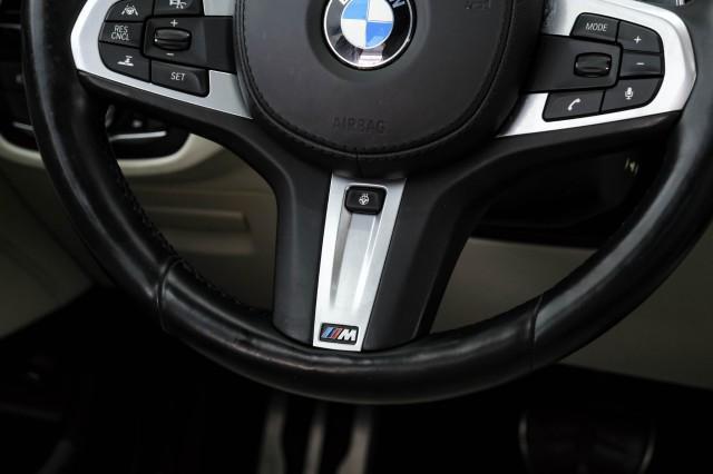 Photo of 2018 Dark Graphite Metallic BMW 540