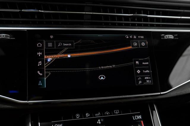 Photo of 2020 Night Black Audi Q7