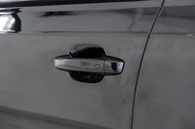 Photo of 2020 Night Black Audi Q7