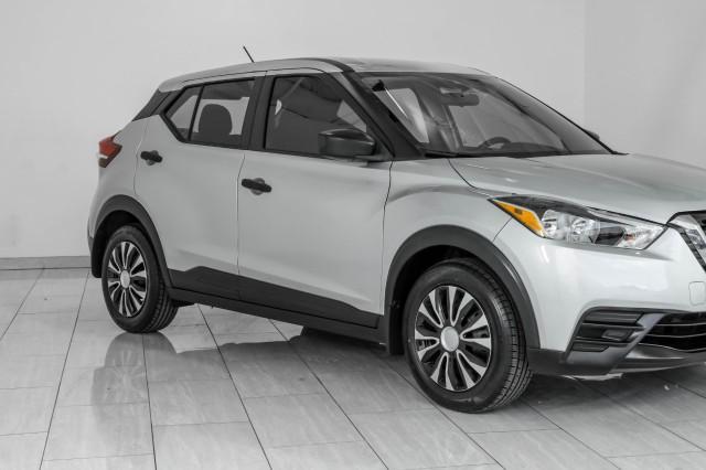 Photo of 2020 Brilliant Silver Metallic Nissan Kicks