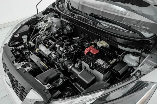 Photo of 2020 Brilliant Silver Metallic Nissan Kicks