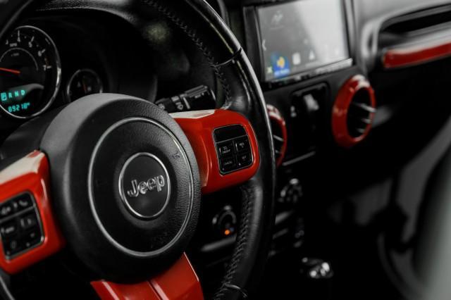 Photo of 2017 Bright White Clearcoat Jeep Wrangler