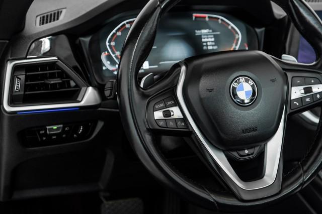 Photo of 2023 Black Sapphire Metallic BMW 430