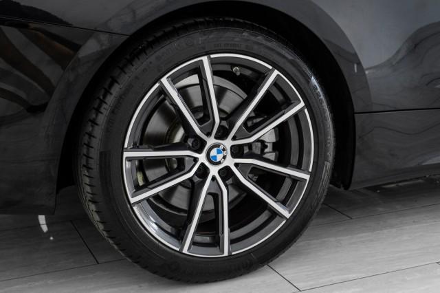 Photo of 2023 Black Sapphire Metallic BMW 430
