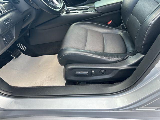 Photo of 2018 Lunar Silver Metallic Honda Accord